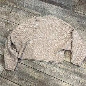 Abercrombie & Fitch Cable knit Sweater